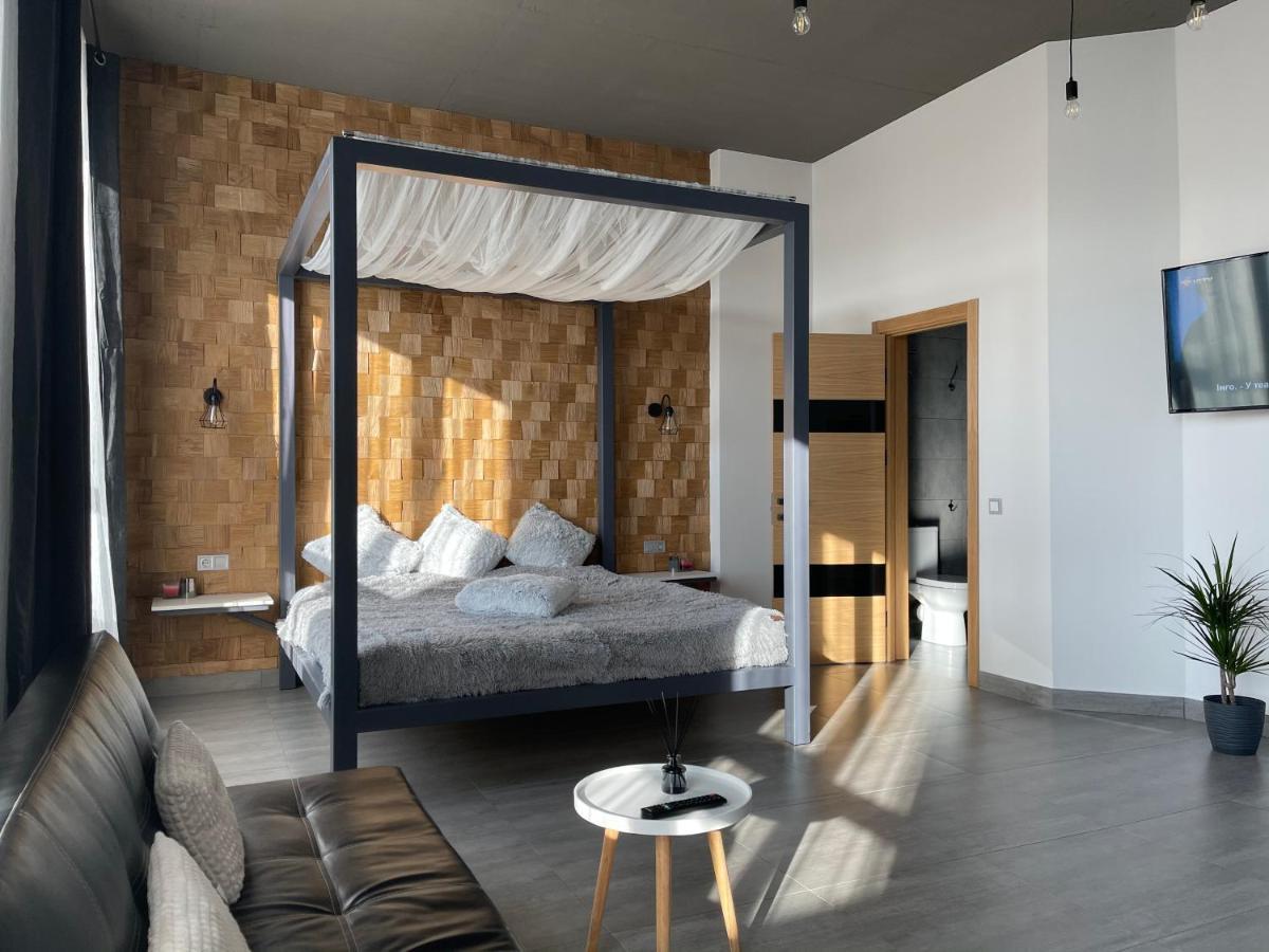 Kalinova Sloboda Apartment Iwano-Frankiwsk Zewnętrze zdjęcie